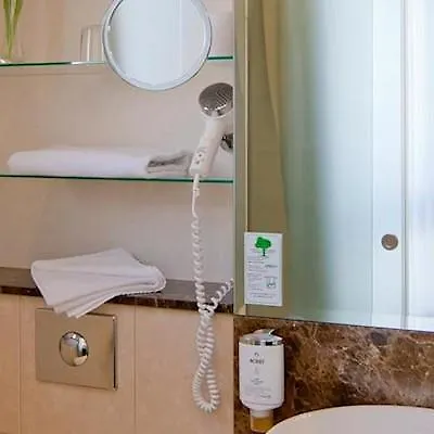 Achat 3* 비스바덴